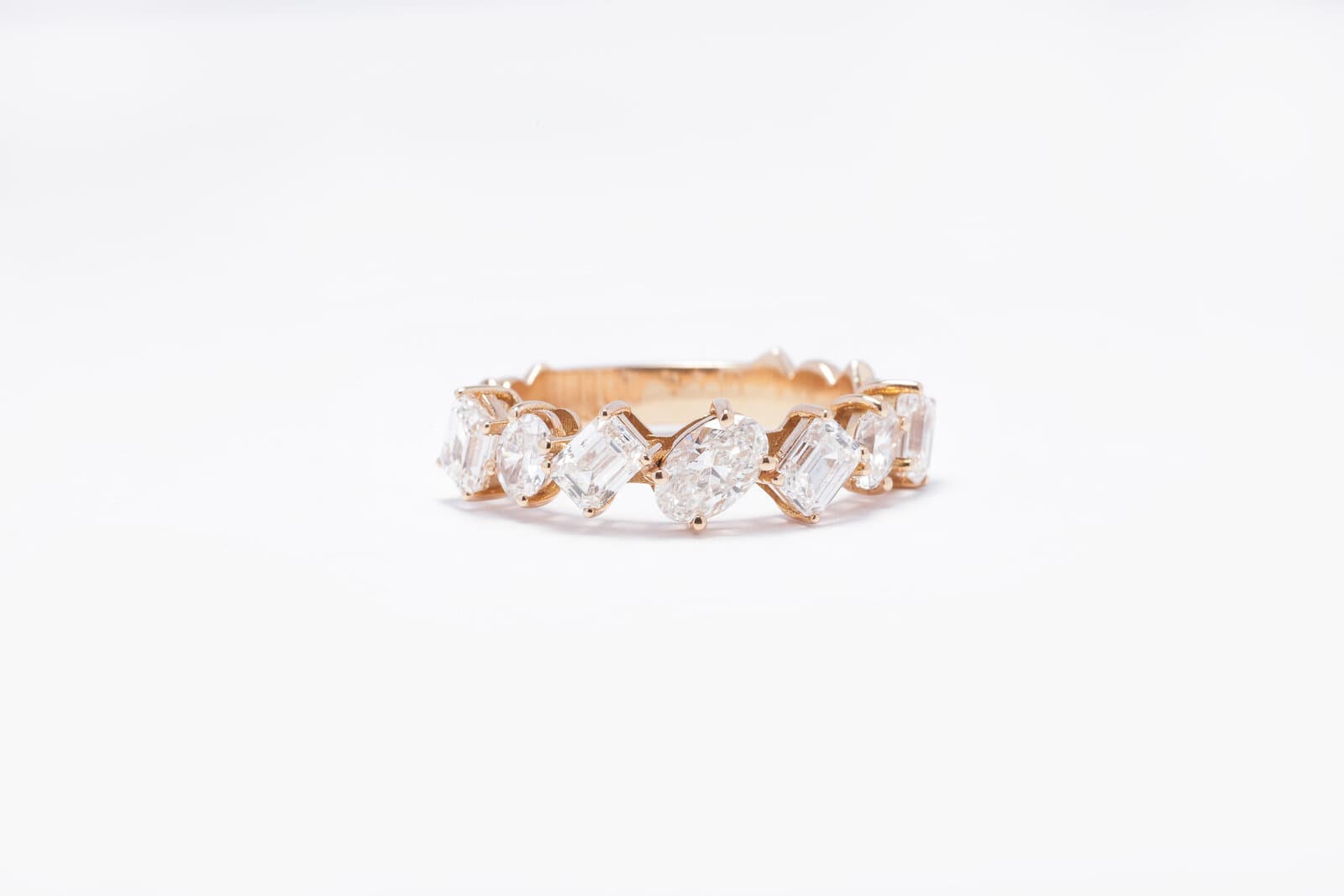 Tuttu frutti diamond ring